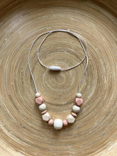 Collier d’allaitement personnalisé pastel | Bijou maman bébé | Collier de portage | Cadeau de naissance