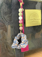 Porte-Chouchou de Sac & Porte-Clés 2-en-1 rose eucalyptus  | Bijou de Sac Fait Main | Accessoire Femme en Perles | Cadeau Maman