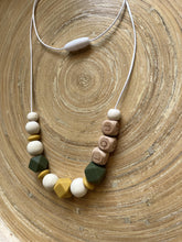 Collier d’Allaitement Personnalisé Prénom Vert/jaune| Collier de Portage Maman Bébé | Cadeau Naissance | Bijou Maman