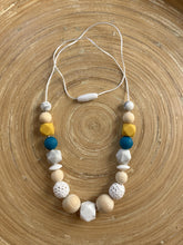 Collier d’allaitement personnalisé bleu/jaune | Bijou maman bébé | Collier de portage | Cadeau de naissance